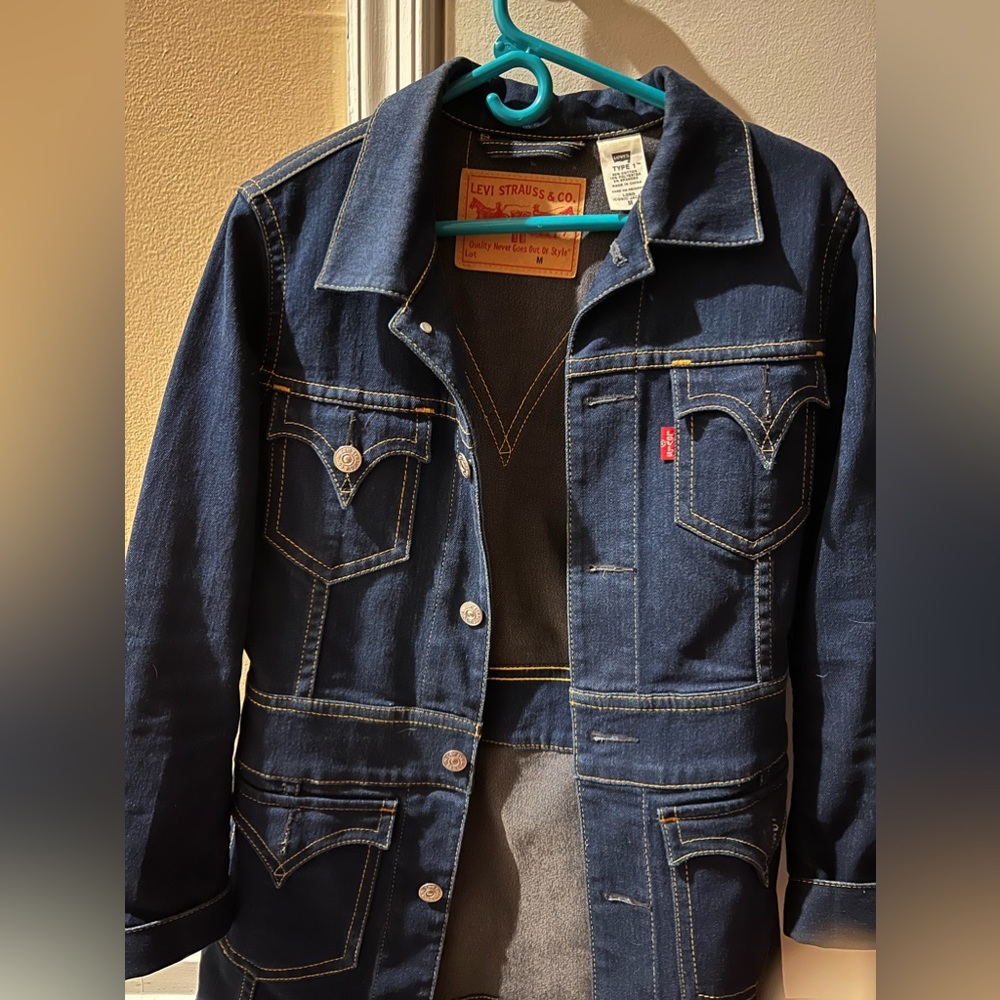 Women’s Jean Jacket